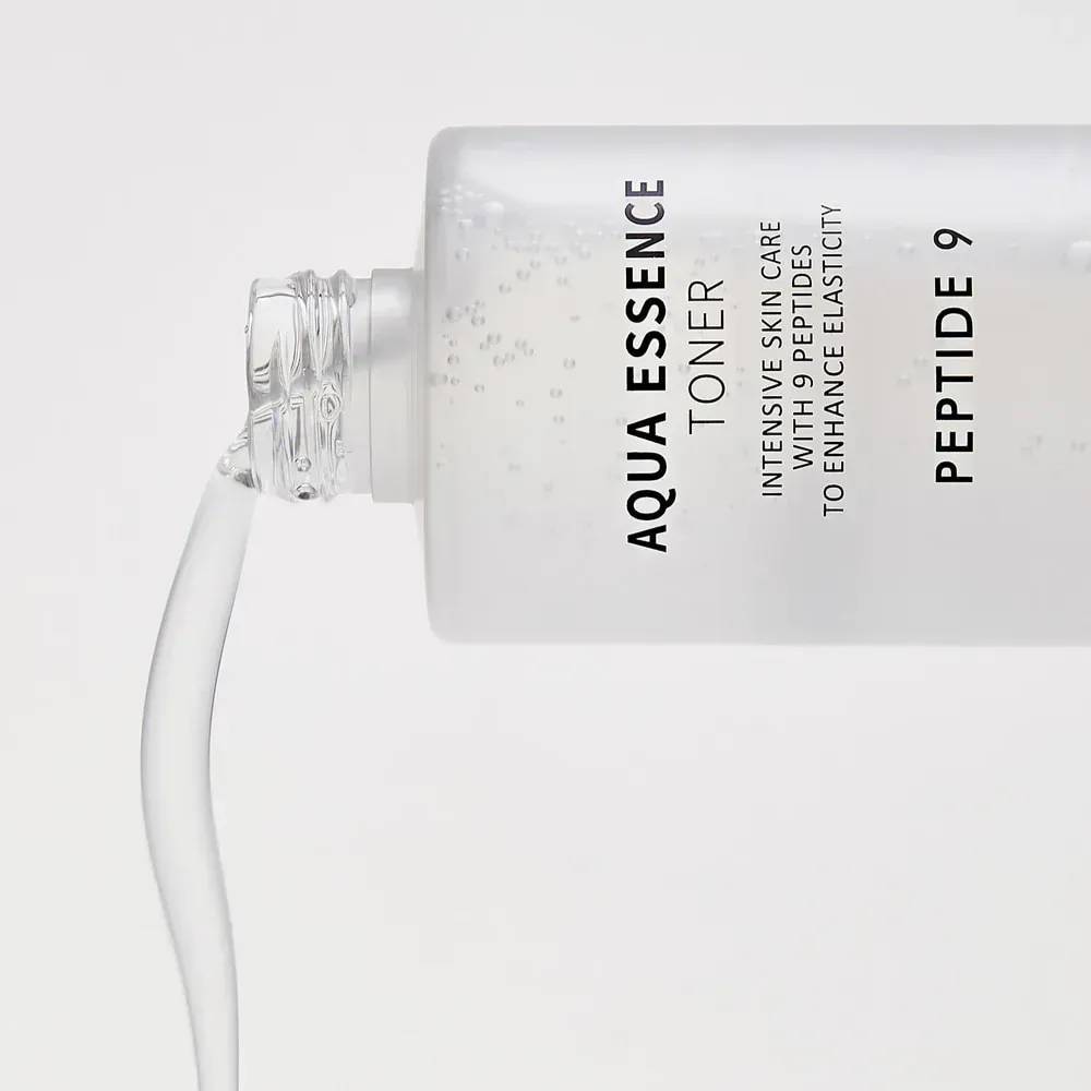 Зволожуючий тонер-есенція для обличчя з комплексом 9 пептидів Medi-Peel Peptide 9 Aqua Essence Toner, 250мл - Зображення 5