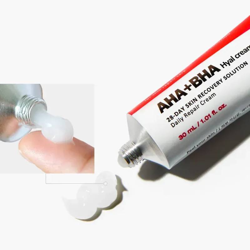 Відновлюючий крем для обличчя з комплексом кислот Medi-Peel AHA BHA 28 Days Hyal Cream, 30мл